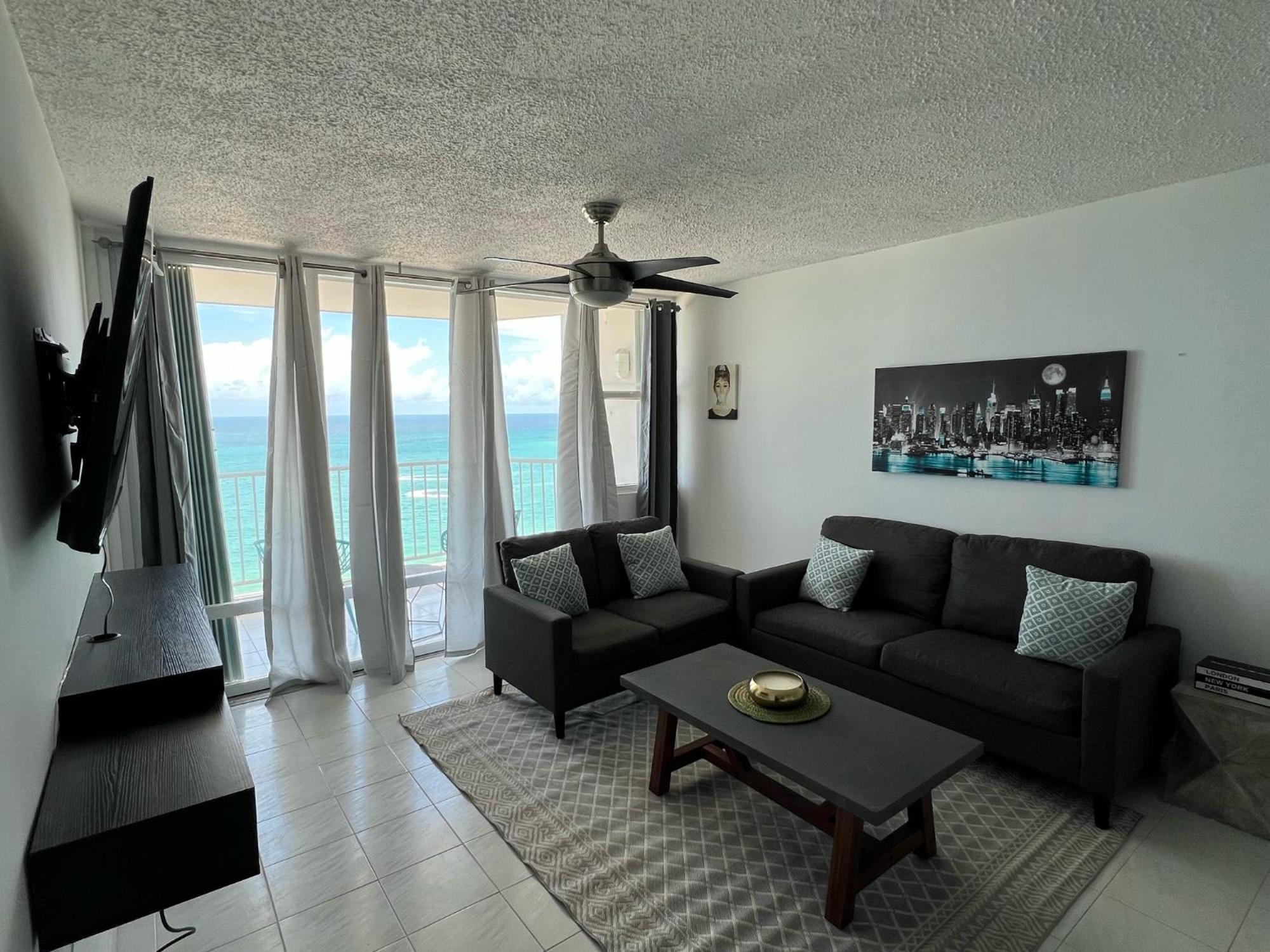 Ferienwohnung Gorgeous Ocean View 1Br W/Beach Acess & Pool San Juan Exterior foto